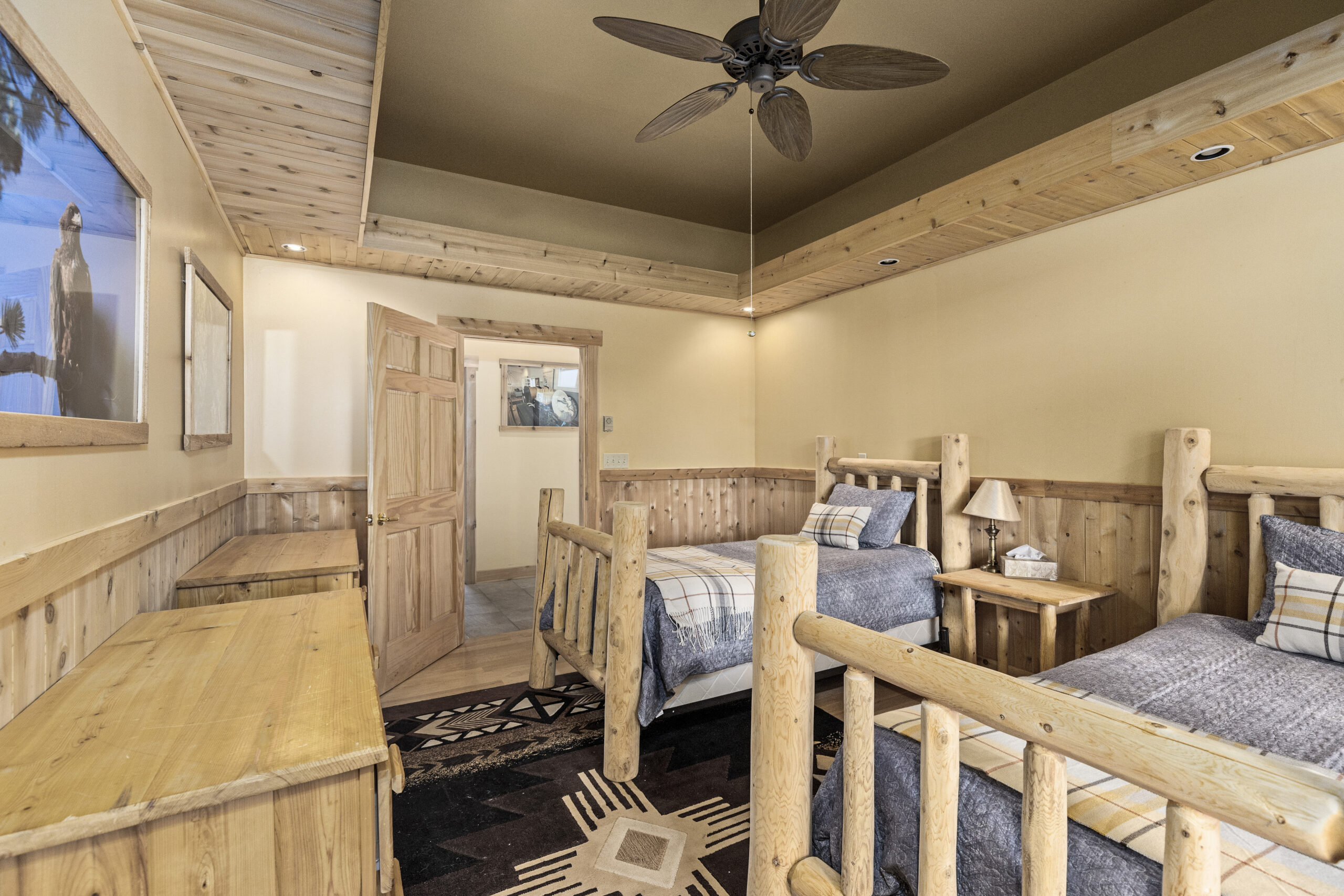 picture island bunk house 4