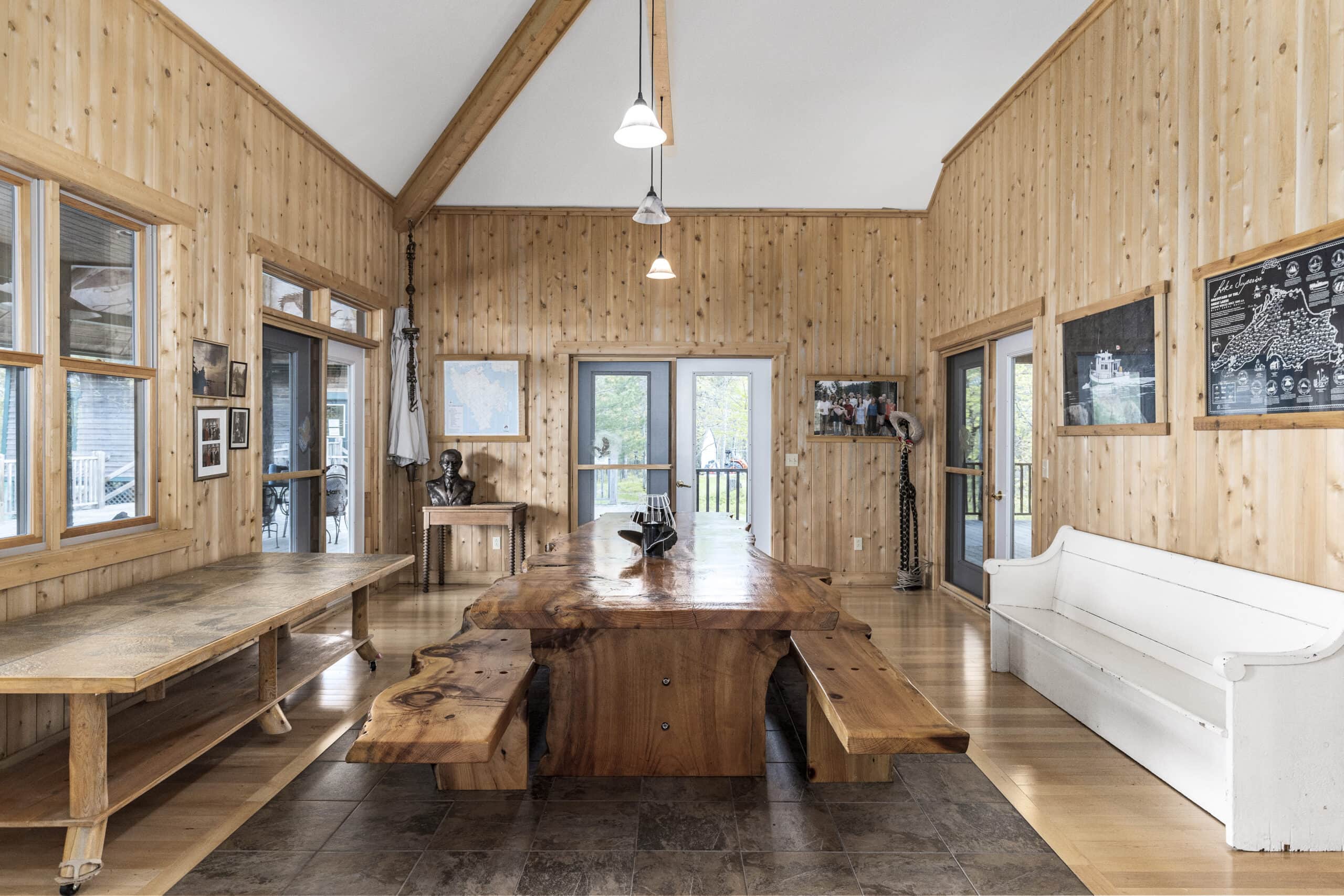 picture island main house 15